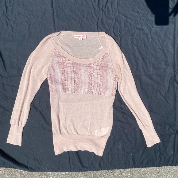 Funky light pink snakeskin print sweater by See by Chloe. - Picture 1 of 3